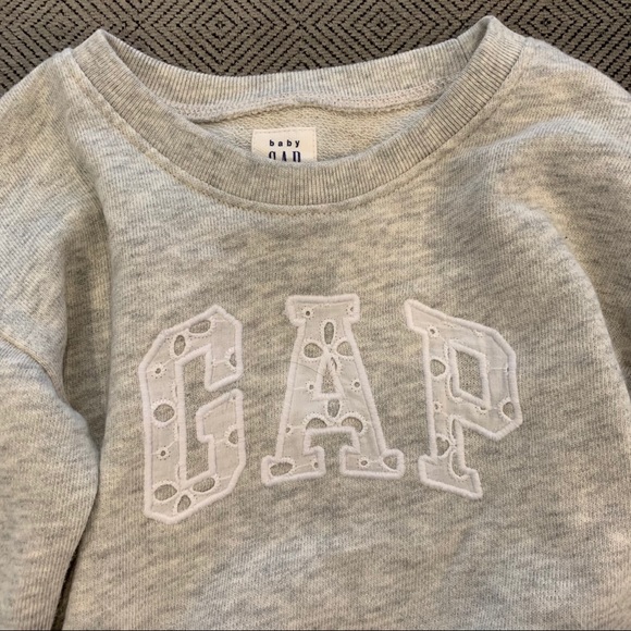 NWOT Gap Grey Sweatshirt w/ Eyelet Detail 6-12M - Picture 2 of 4